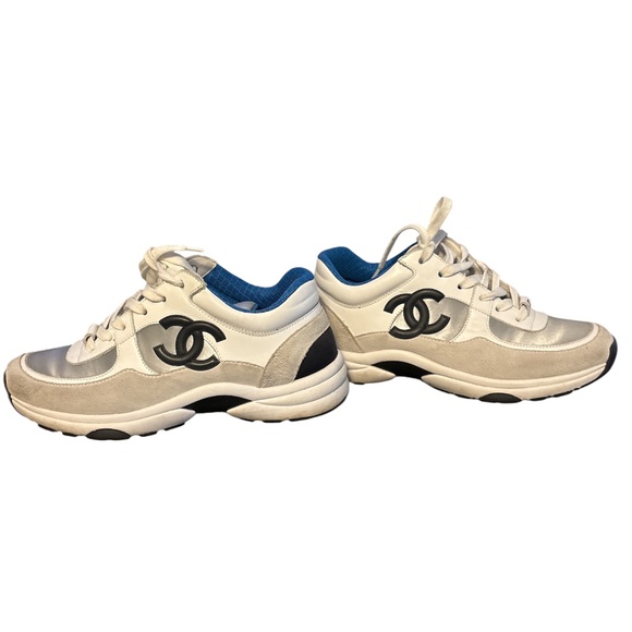 CHANEL Shoes - Women’s Chanel sneakers